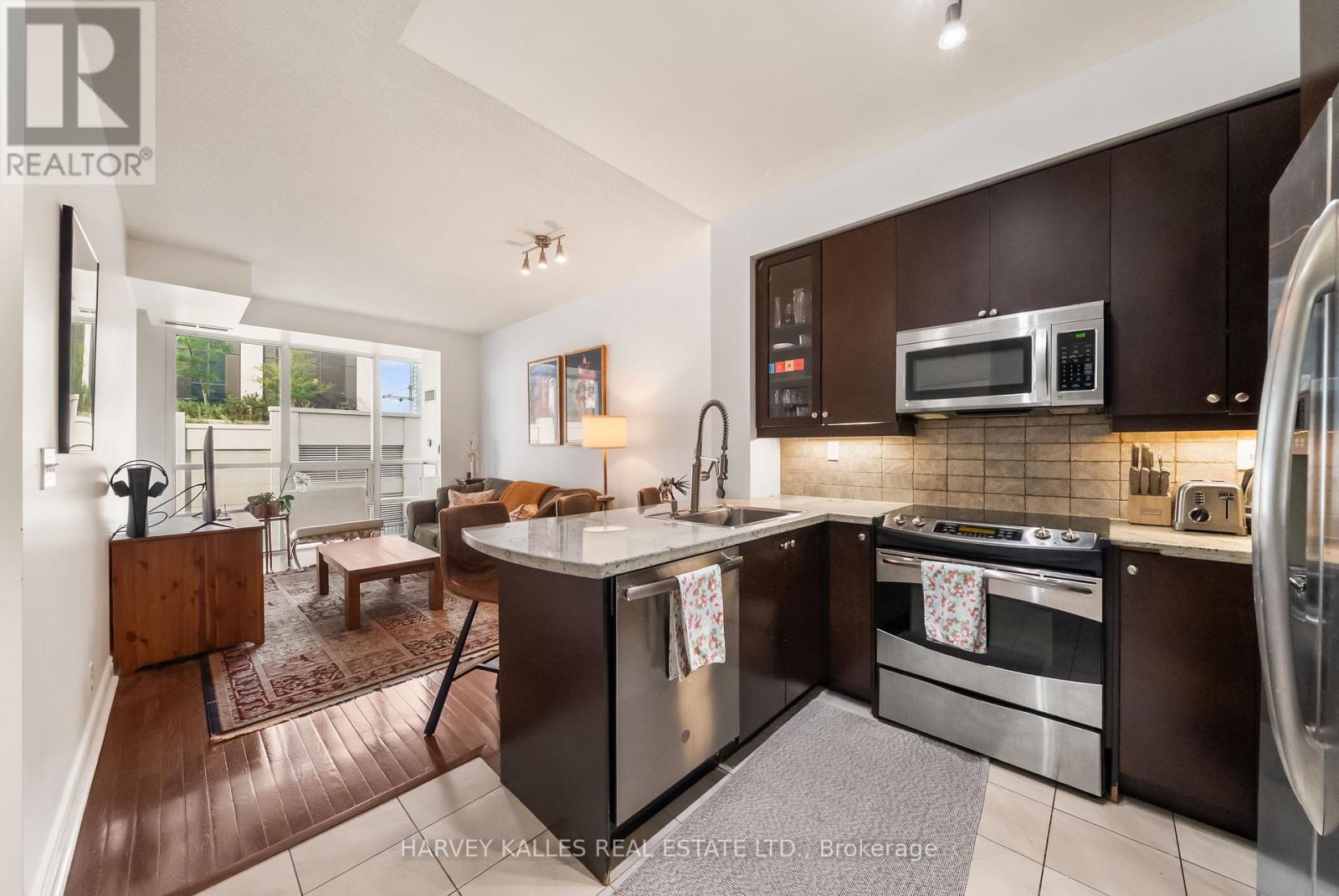 602 - 1910 LAKE SHORE BOULEVARD W, Toronto, Ontario