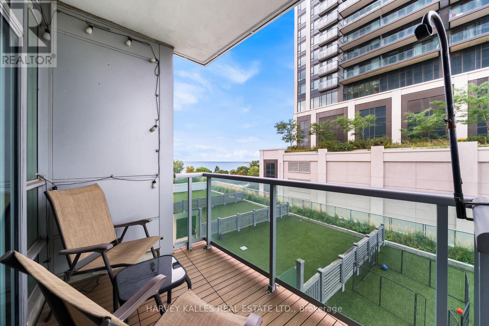 602 - 1910 Lake Shore Boulevard W, Toronto, Ontario M6S 1A2 - Photo 17 - W13810402
