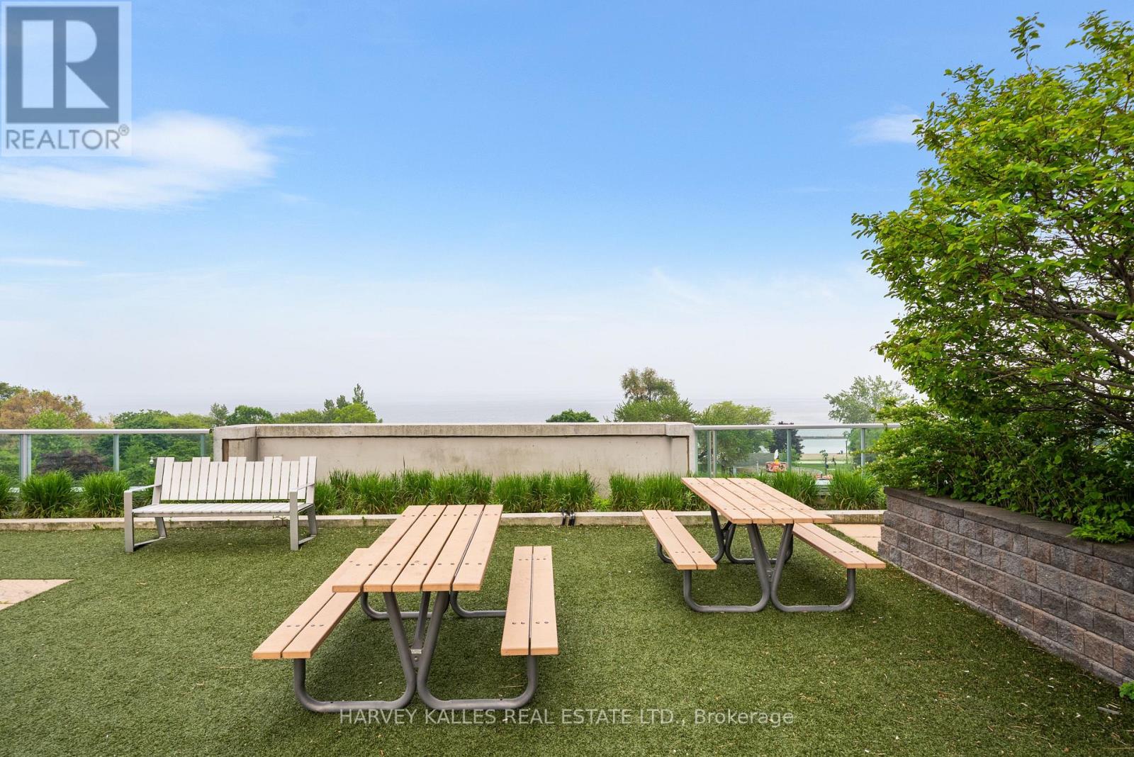 602 - 1910 Lake Shore Boulevard W, Toronto, Ontario M6S 1A2 - Photo 27 - W13810402