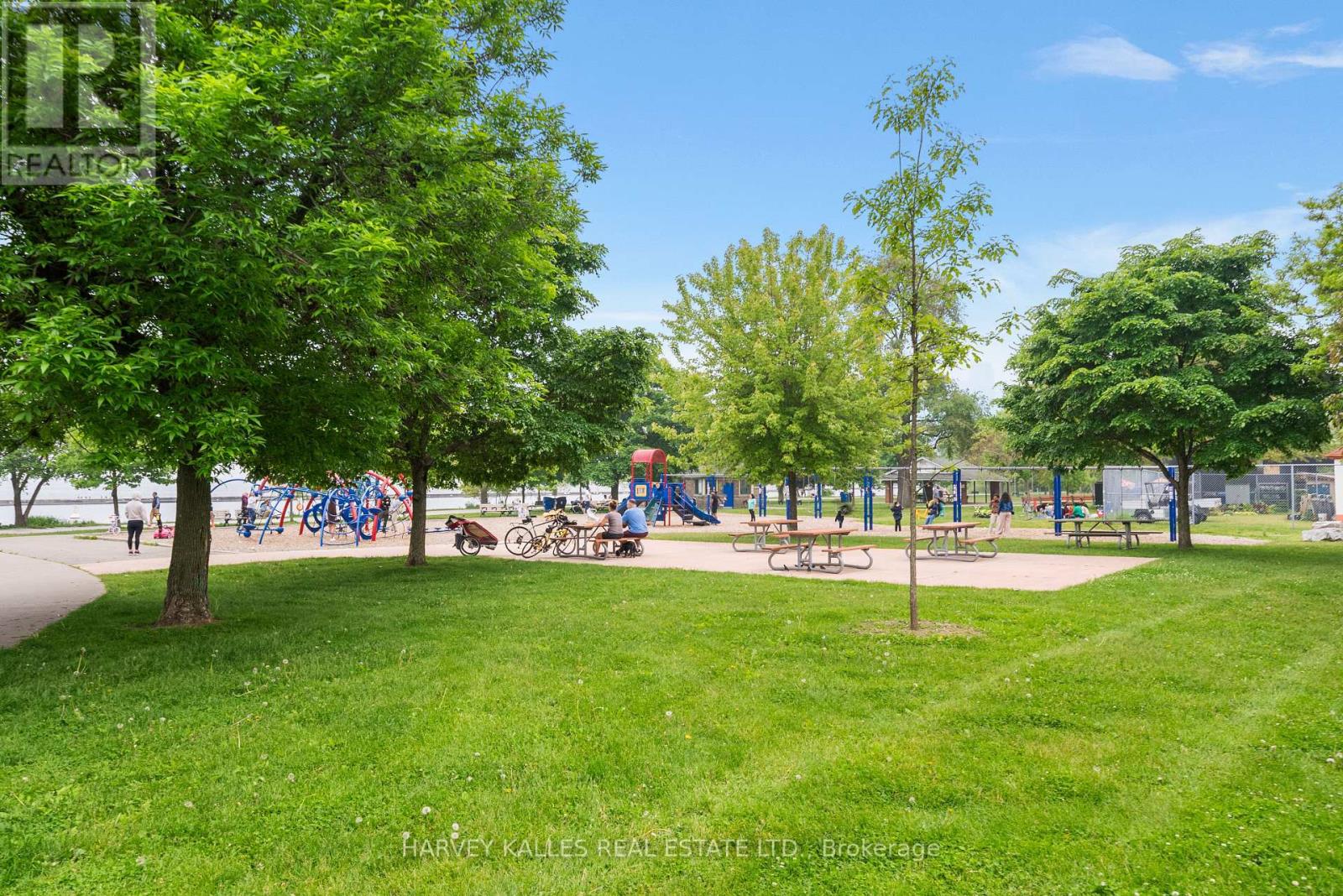 602 - 1910 Lake Shore Boulevard W, Toronto, Ontario M6S 1A2 - Photo 33 - W13810402