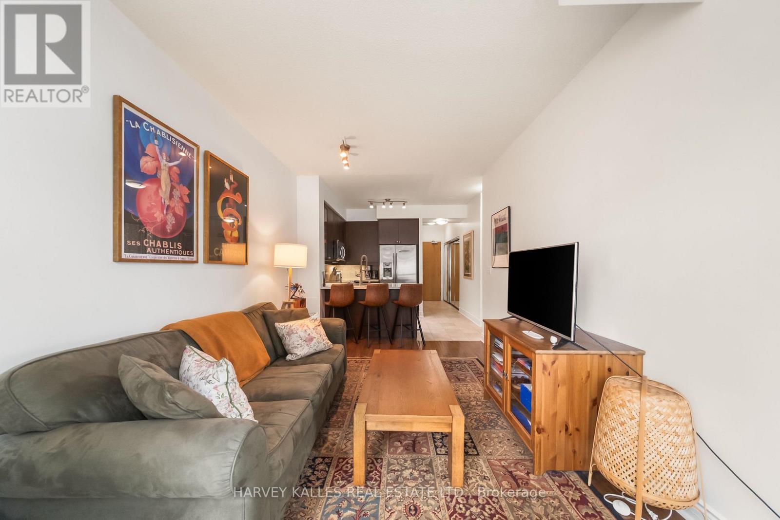 602 - 1910 Lake Shore Boulevard W, Toronto, Ontario M6S 1A2 - Photo 5 - W13810402