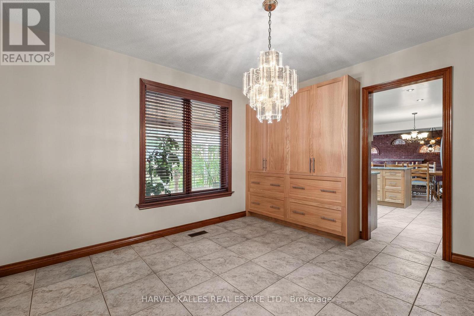 113 Bond Crescent, Richmond Hill, Ontario L4E 3K9 - Photo 8 - N13811340