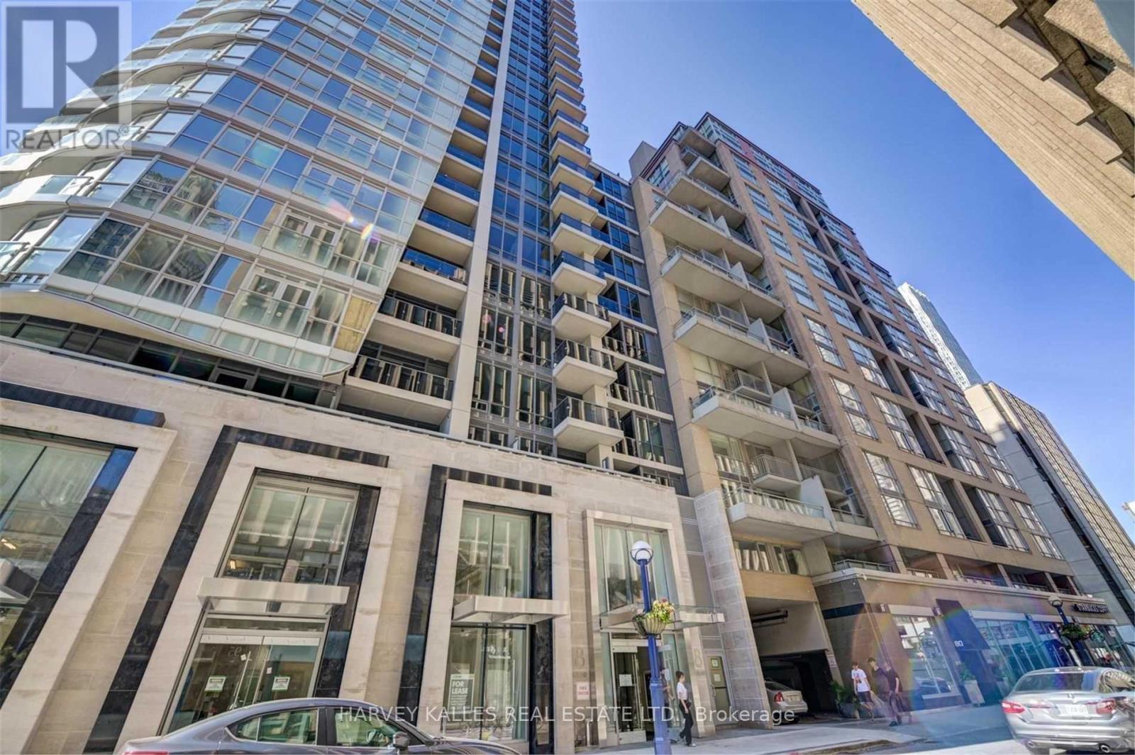 1002 - 88 Cumberland Street, Toronto, Ontario M5R 1A3 - Photo 2 - C13811898