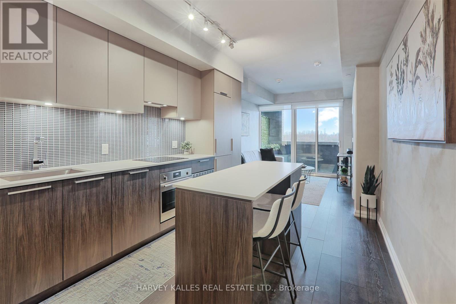 412 - 4208 Dundas Street W, Toronto, Ontario M8X 0B1 - Photo 2 - W13812046