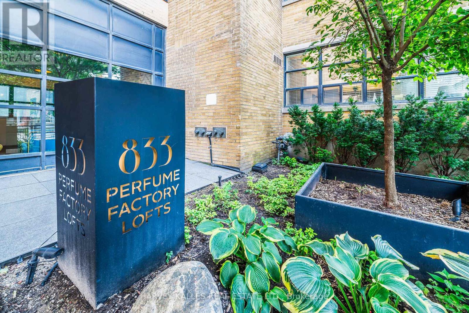 405 - 833 KING STREET W, Toronto, Ontario