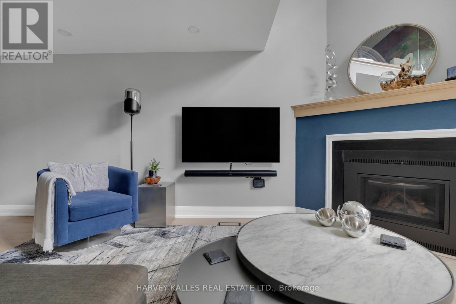 49 Granby Street, Toronto, Ontario M5B 1H8 - Photo 10 - C13813114