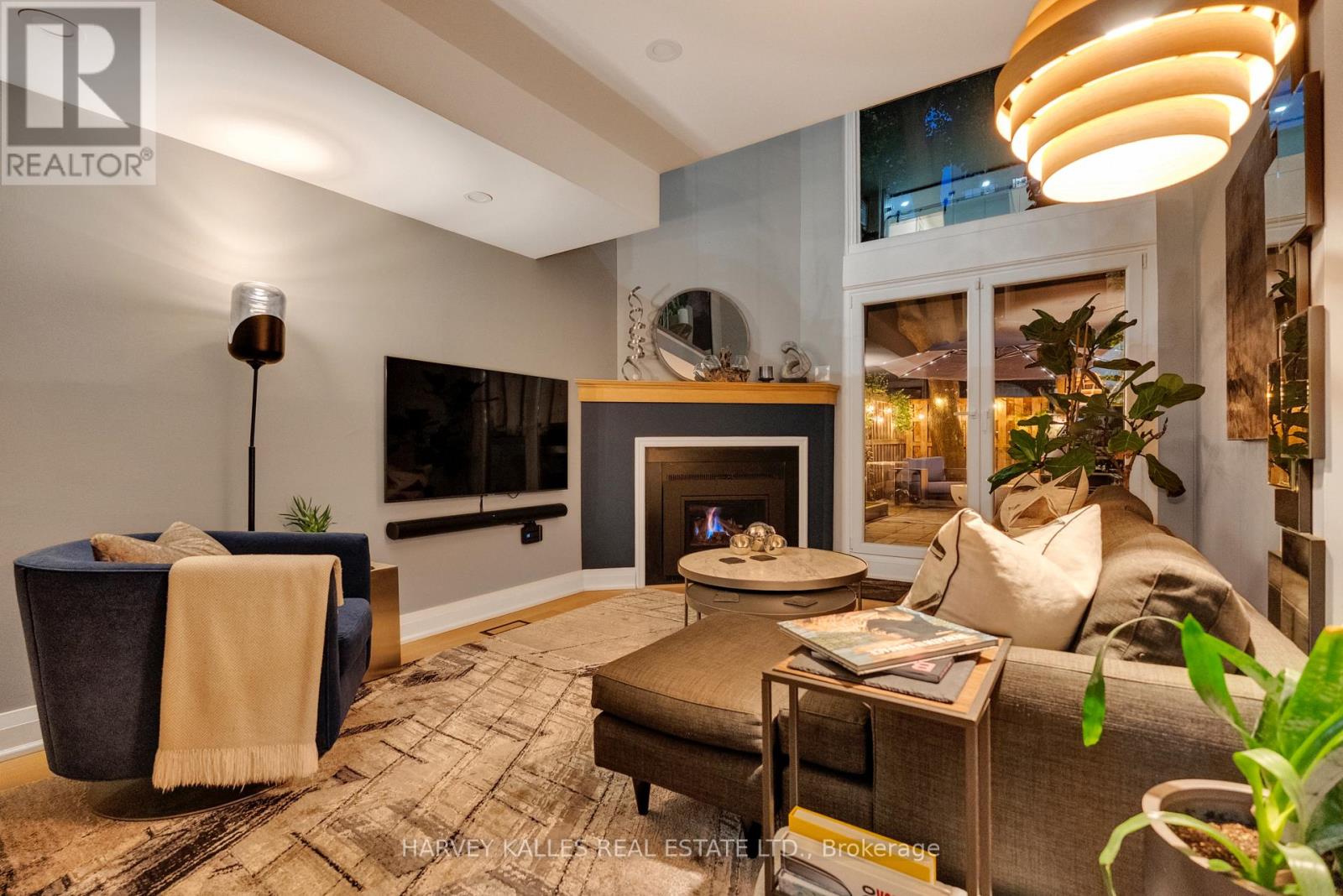 49 Granby Street, Toronto, Ontario M5B 1H8 - Photo 6 - C13813114