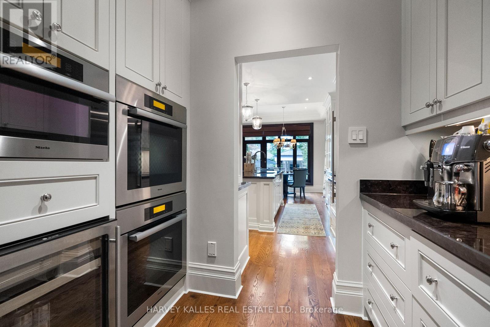 92 South Drive, Toronto, Ontario M4W 1R6 - Photo 23 - C13813766