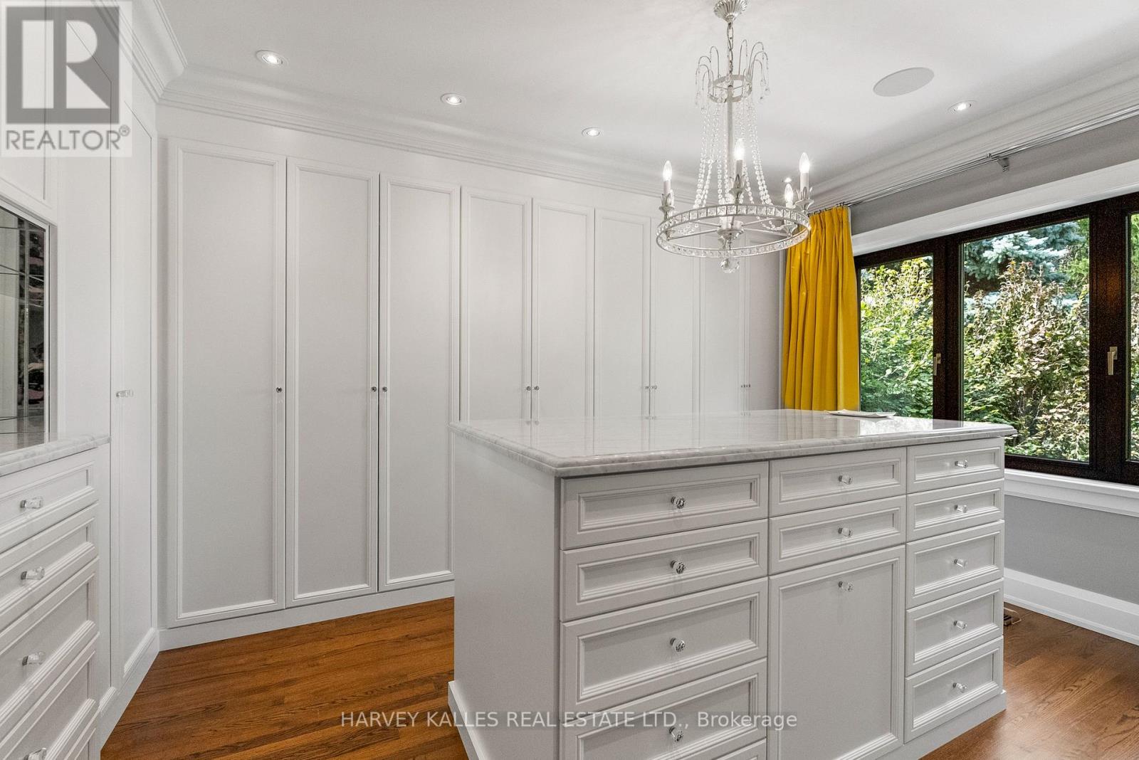 92 South Drive, Toronto, Ontario M4W 1R6 - Photo 25 - C13813766