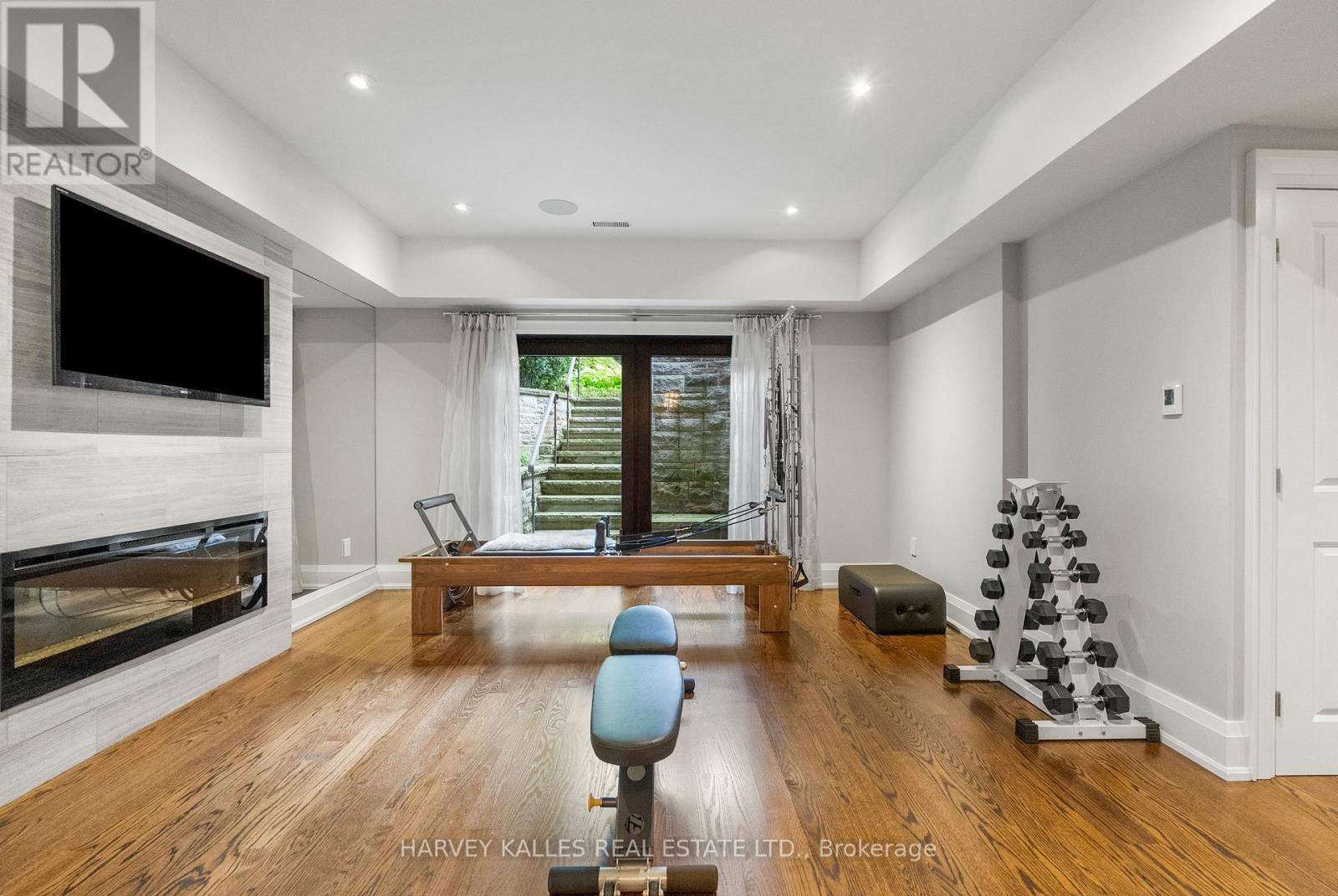 92 South Drive, Toronto, Ontario M4W 1R6 - Photo 30 - C13813766