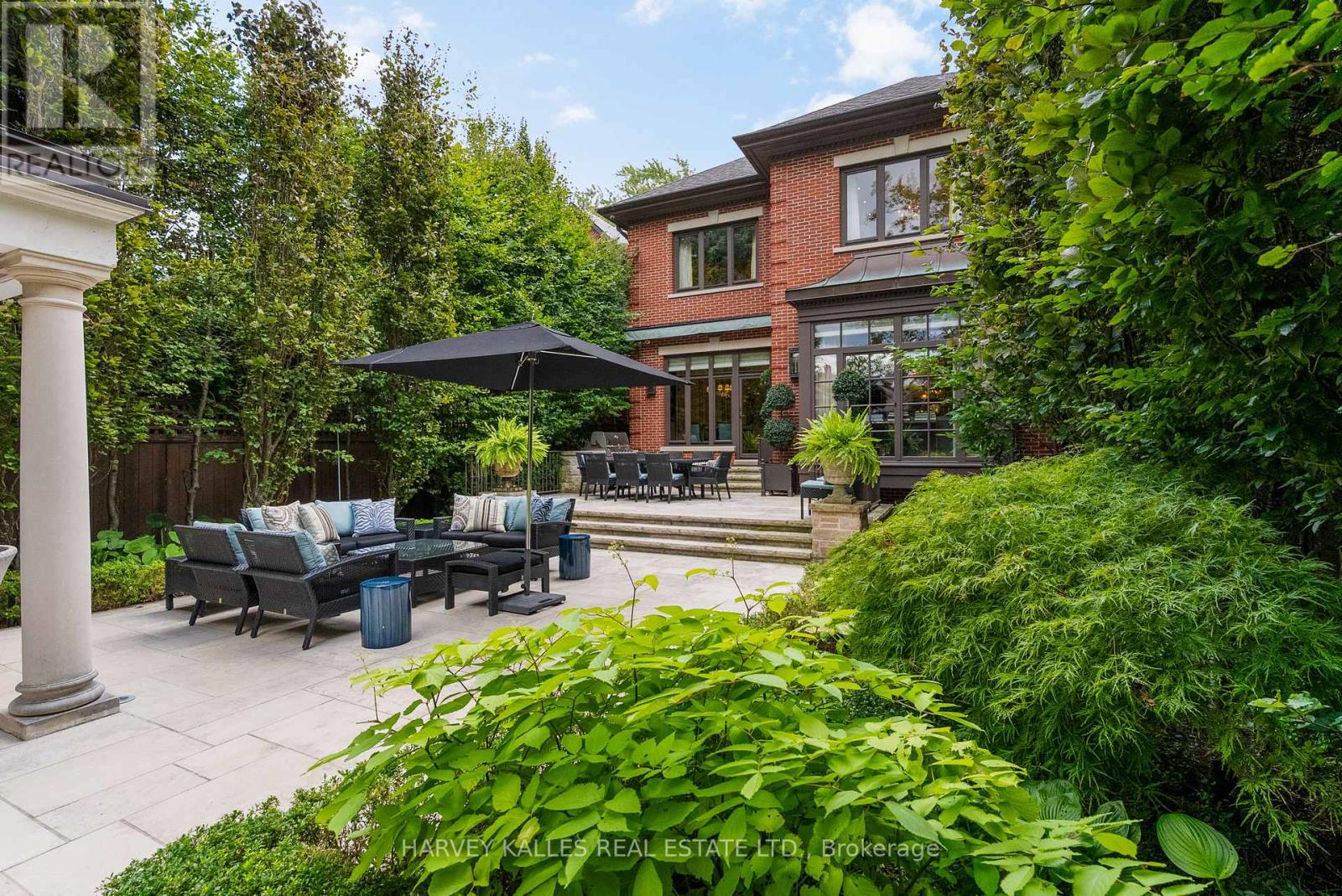 92 South Drive, Toronto, Ontario M4W 1R6 - Photo 39 - C13813766