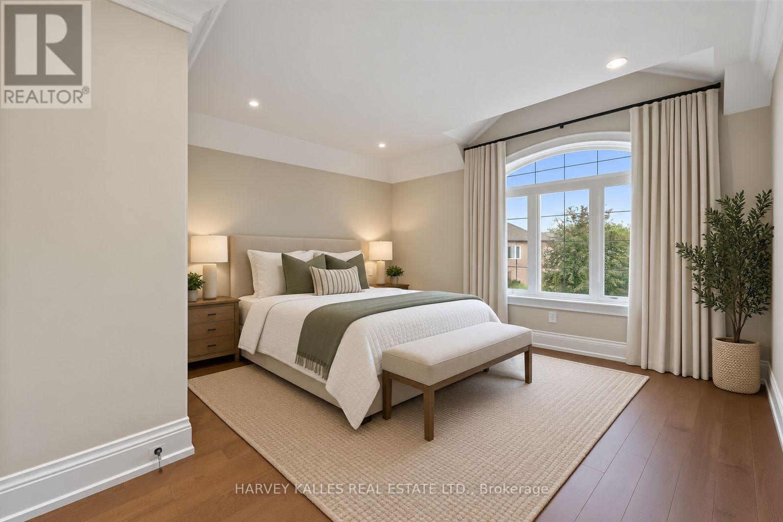 40 Sultana Avenue, Toronto, Ontario M6A 1T1 - Photo 31 - C13813886