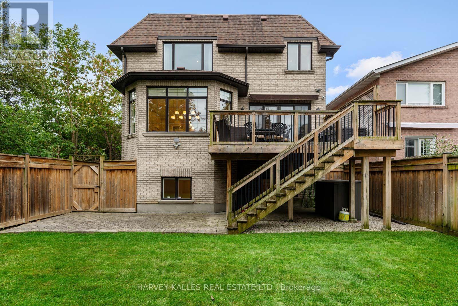 40 Sultana Avenue, Toronto, Ontario M6A 1T1 - Photo 44 - C13813886