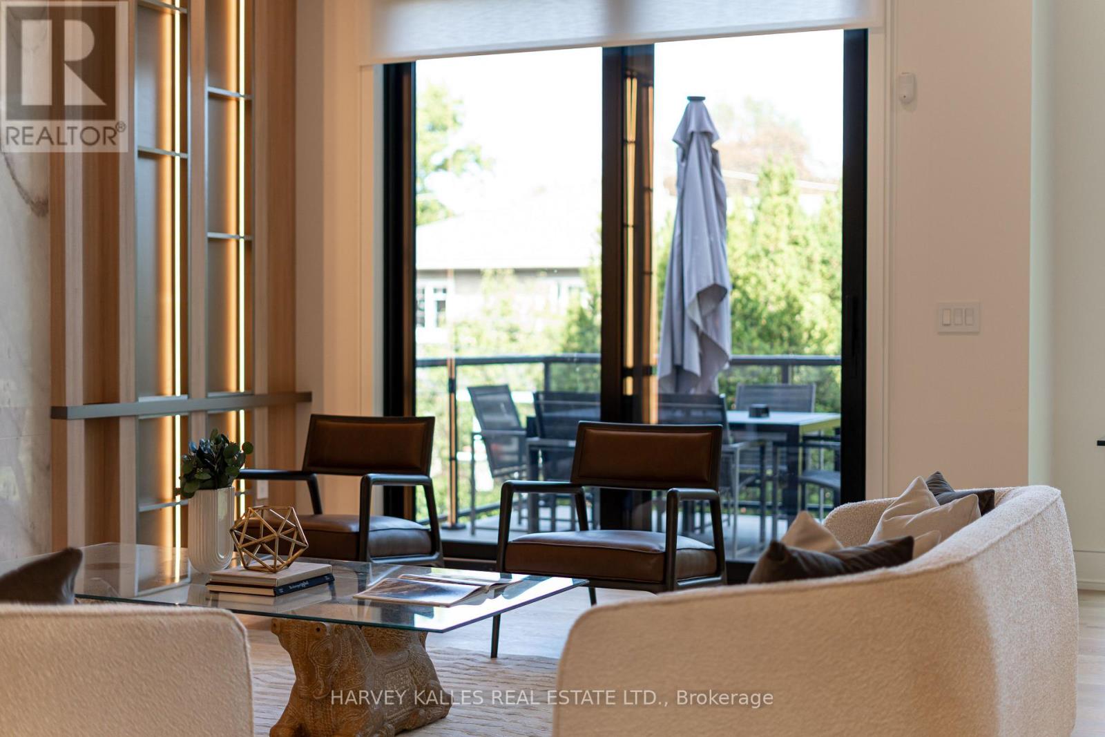 449 Elm Road, Toronto, Ontario M5M 3W8 - Photo 23 - C13814726