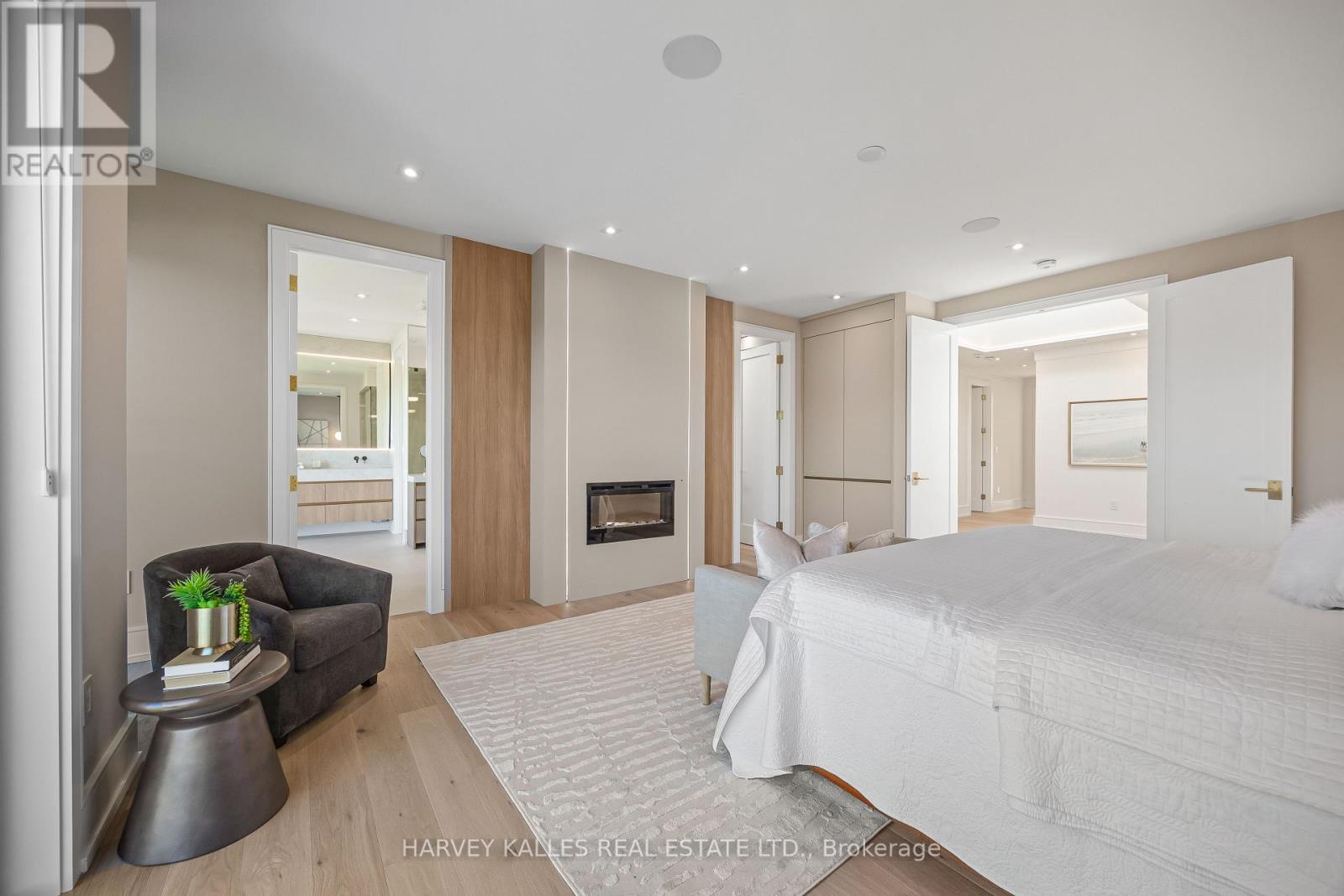 449 Elm Road, Toronto, Ontario M5M 3W8 - Photo 27 - C13814726