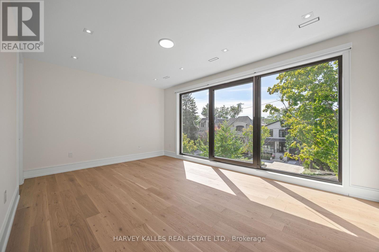 449 Elm Road, Toronto, Ontario M5M 3W8 - Photo 47 - C13814726