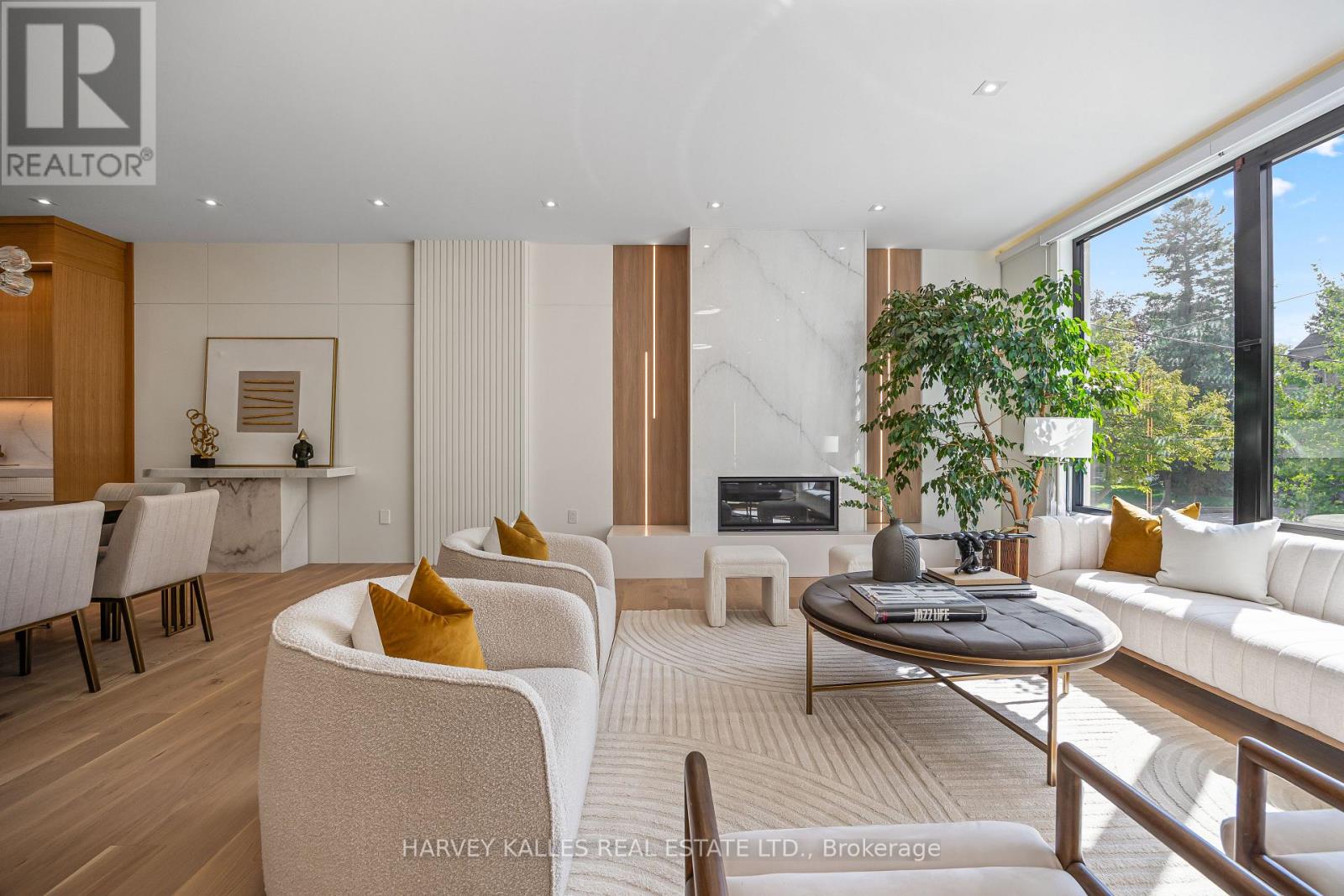 449 Elm Road, Toronto, Ontario M5M 3W8 - Photo 8 - C13814726