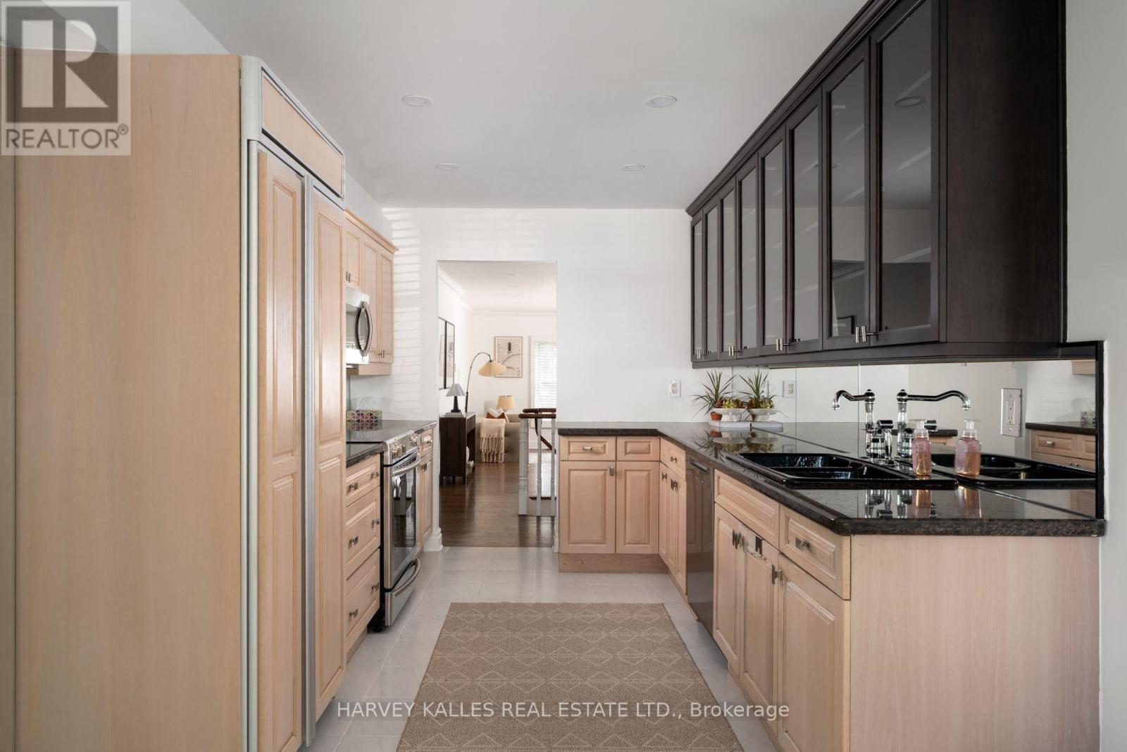 131 Rosewell Avenue, Toronto, Ontario M4R 2H3 - Photo 7 - C13815360