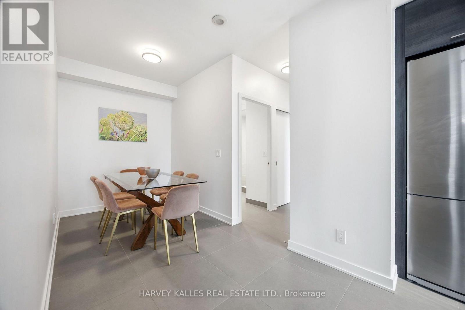 1612 - 1 Market Street, Toronto, Ontario M5E 0A2 - Photo 12 - C13815810