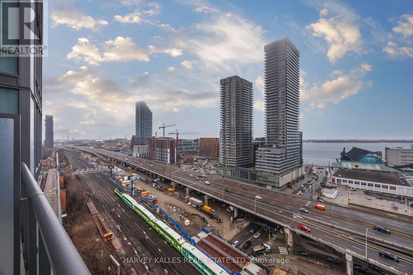 1612 - 1 Market Street, Toronto, Ontario M5E 0A2 - Photo 39 - C13815810