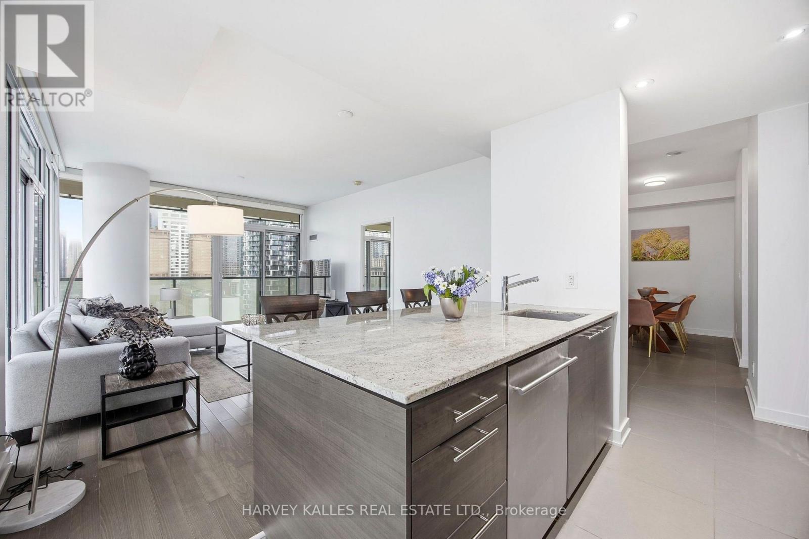 1612 - 1 Market Street, Toronto, Ontario M5E 0A2 - Photo 8 - C13815810