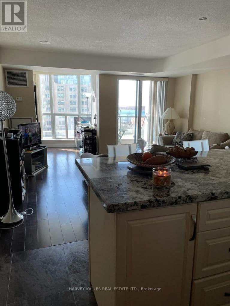 610 - 8 York Street, Toronto, Ontario M5J 2Y2 - Photo 4 - C13816046