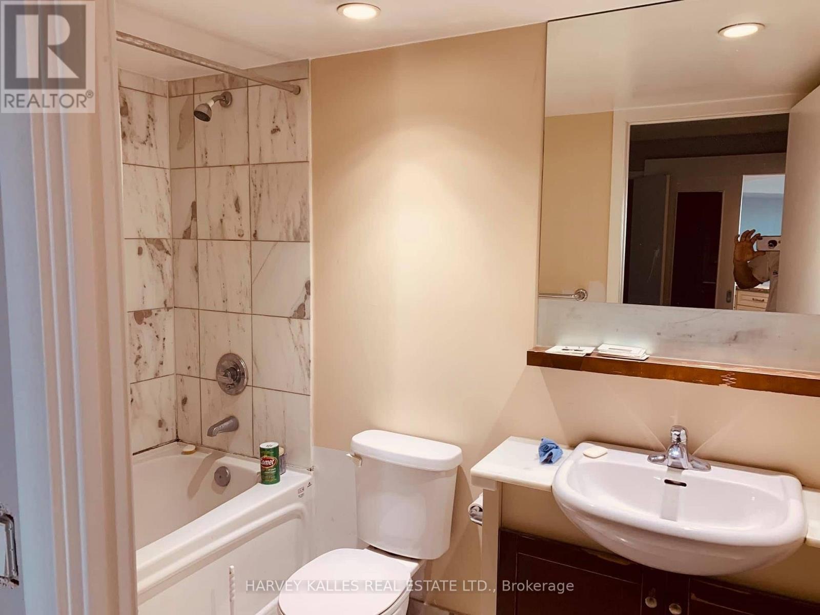 610 - 8 York Street, Toronto, Ontario M5J 2Y2 - Photo 8 - C13816046