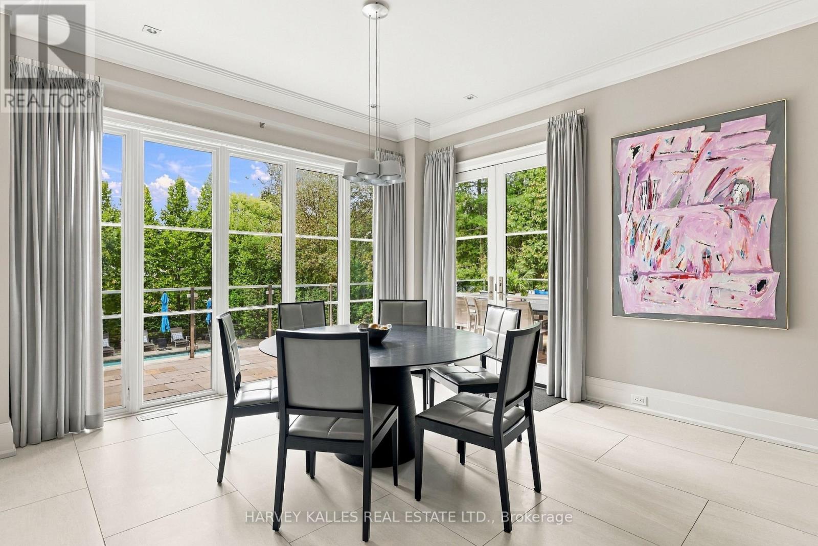 221 Dunvegan Road, Toronto, Ontario M5P 2P3 - Photo 13 - C13816180