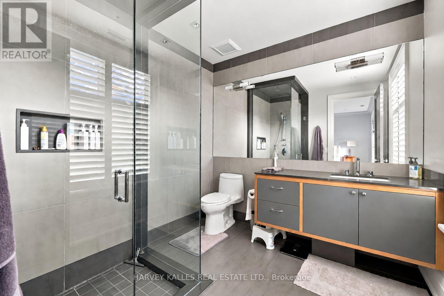 221 Dunvegan Road, Toronto, Ontario M5P 2P3 - Photo 28 - C13816180