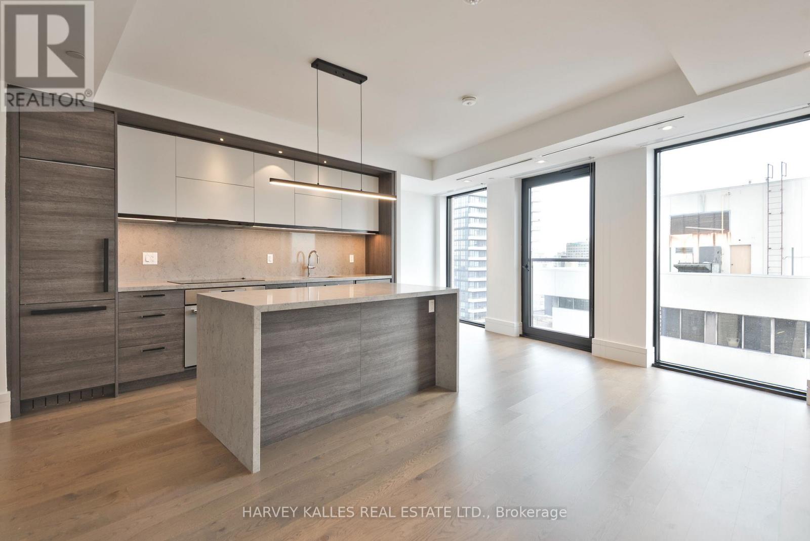 1508 - 215 LONSDALE ROAD, Toronto, Ontario