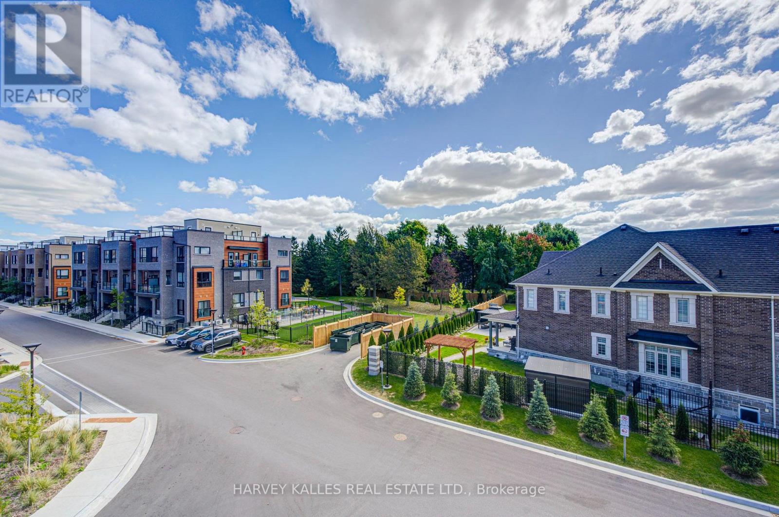 6 - 12 Lytham Green Circle, Newmarket, Ontario L3X 3A8 - Photo 22 - N13816814