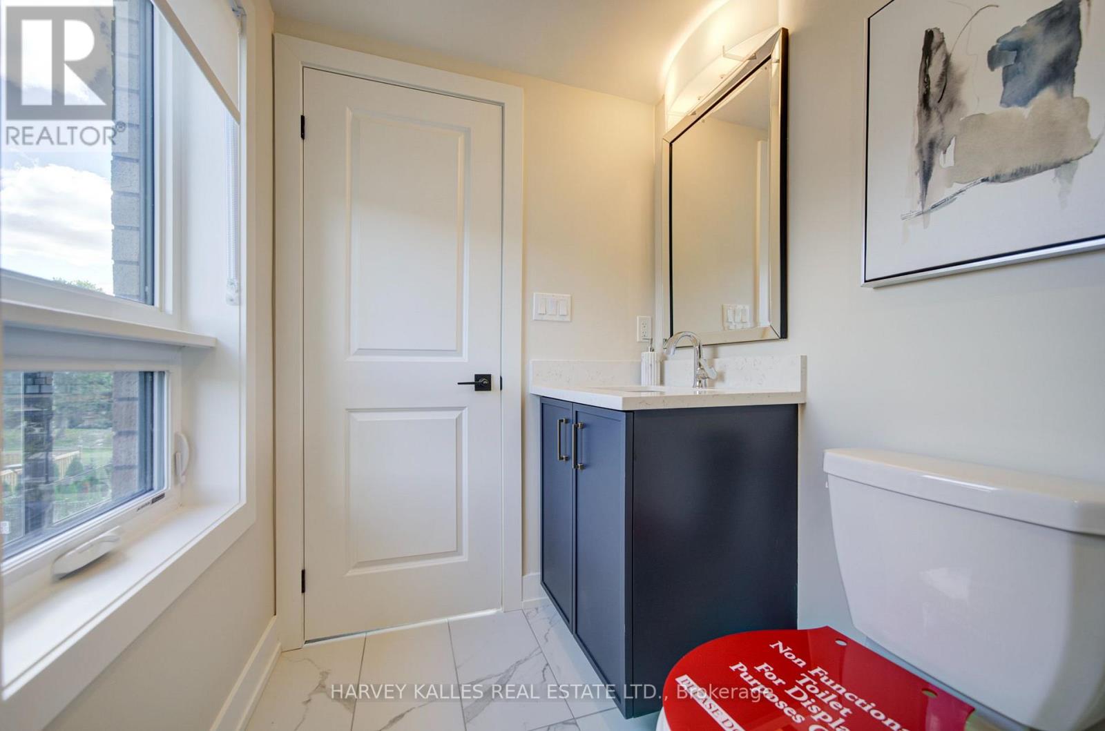 6 - 12 Lytham Green Circle, Newmarket, Ontario L3X 3A8 - Photo 41 - N13816814