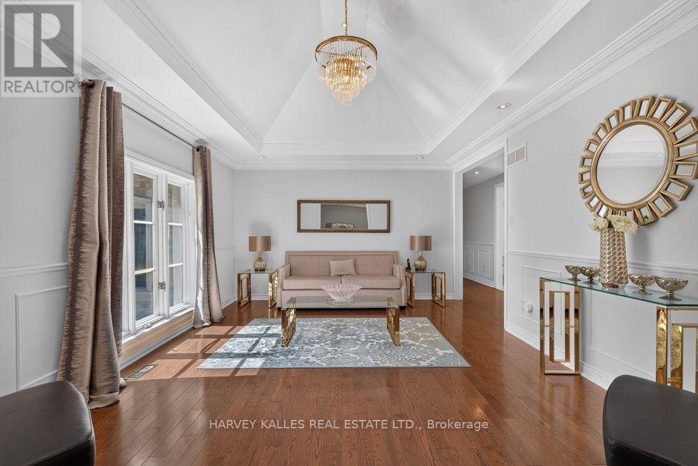 28 Putting Green Crescent, Vaughan, Ontario L0J 1C0 - Photo 11 - N13818322
