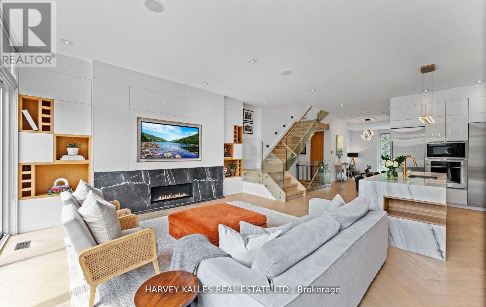 31 Kilbarry Road, Toronto, Ontario M5P 1K4 - Photo 14 - C13819600