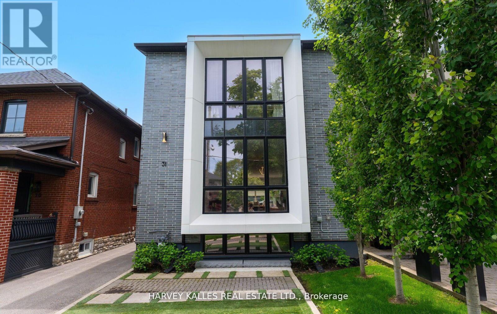 31 Kilbarry Road, Toronto, Ontario M5P 1K4 - Photo 2 - C13819600