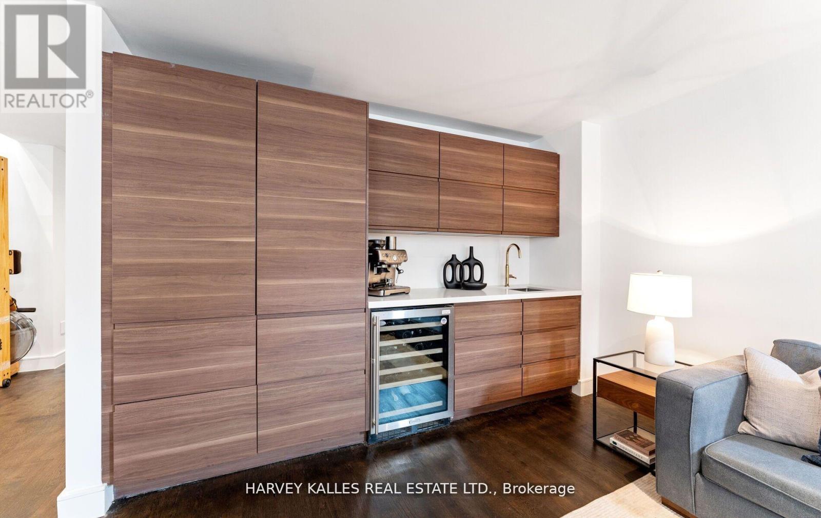 31 Kilbarry Road, Toronto, Ontario M5P 1K4 - Photo 40 - C13819600