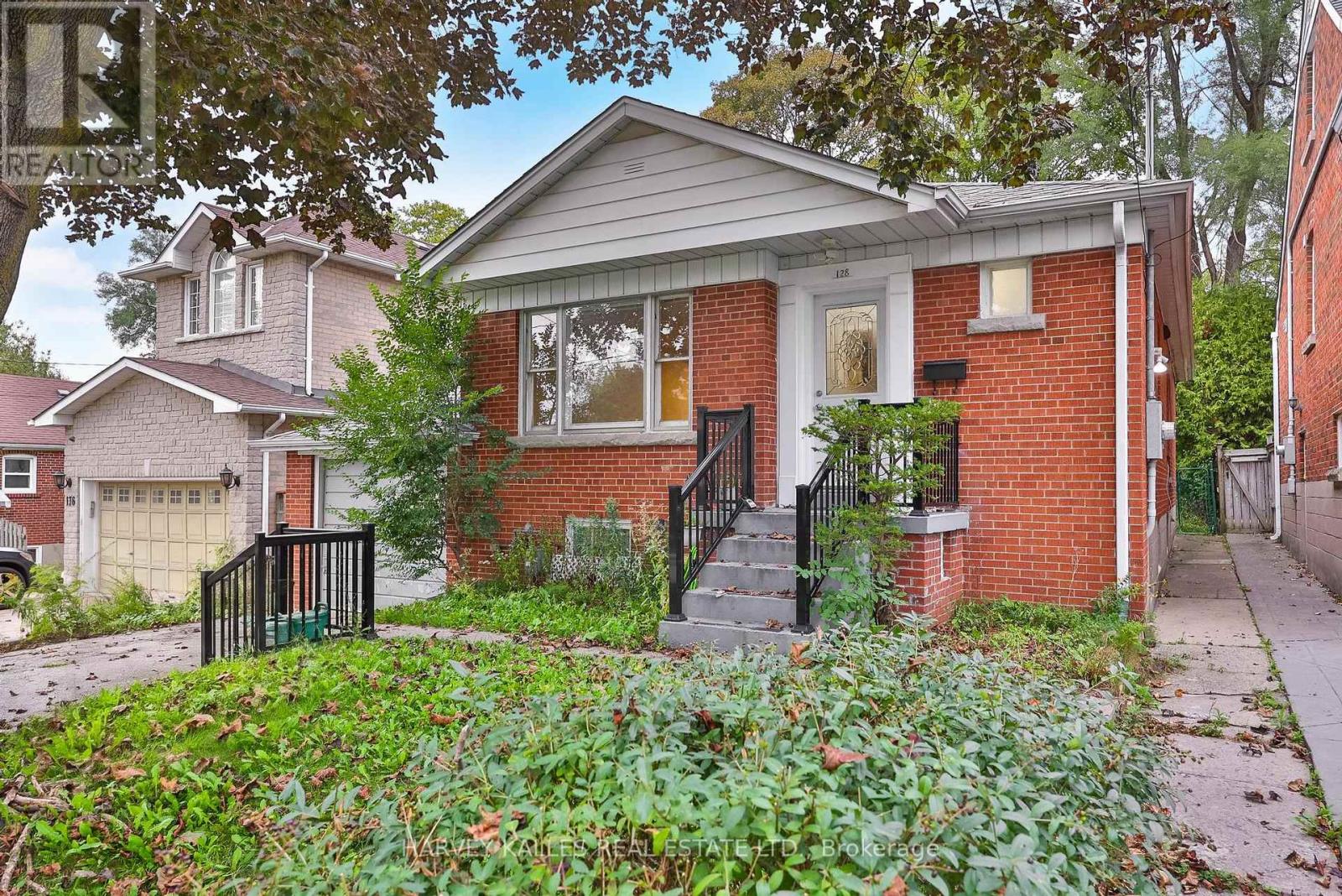Main - 128 Bogert Avenue, Toronto, Ontario M2N 1K8 - Photo 2 - C13819858