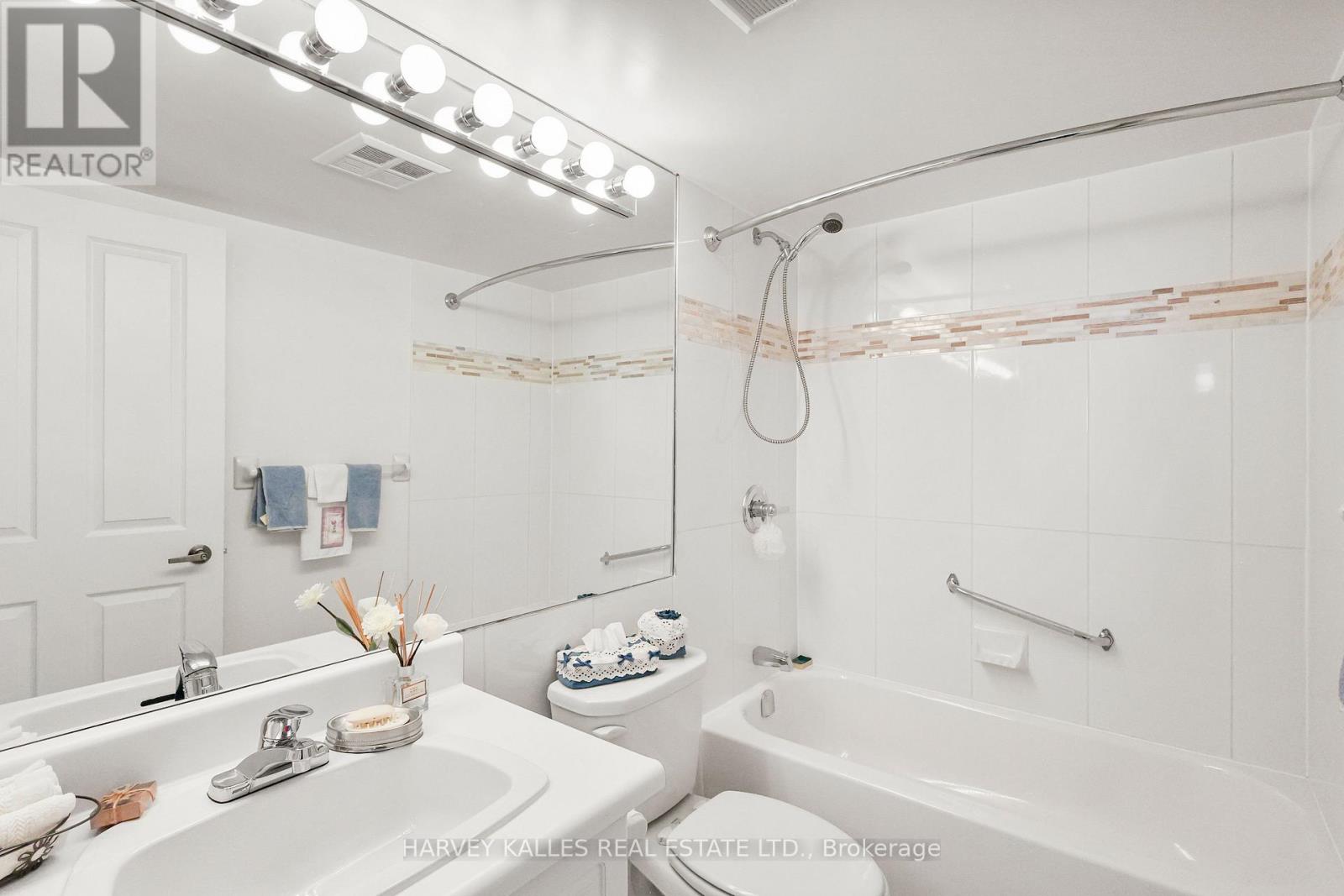 605 - 1121 Steeles Avenue W, Toronto, Ontario M2R 3W7 - Photo 23 - C13820088
