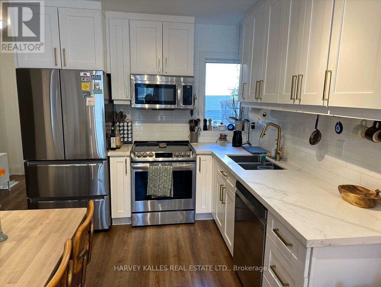 1 - 976 Shaw Street, Toronto, Ontario M6G 3M7 - Photo 13 - W13820614