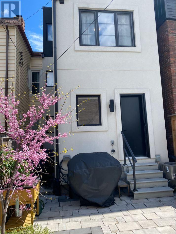 1 - 976 Shaw Street, Toronto, Ontario M6G 3M7 - Photo 22 - W13820614