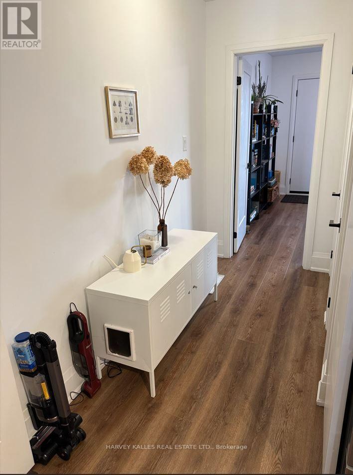 1 - 976 Shaw Street, Toronto, Ontario M6G 3M7 - Photo 3 - W13820614
