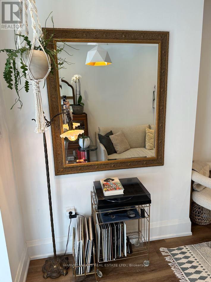 1 - 976 Shaw Street, Toronto, Ontario M6G 3M7 - Photo 9 - W13820614