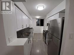 710 - 633 Bay Street, Toronto, Ontario M5G 2G4 - Photo 5 - C13820724