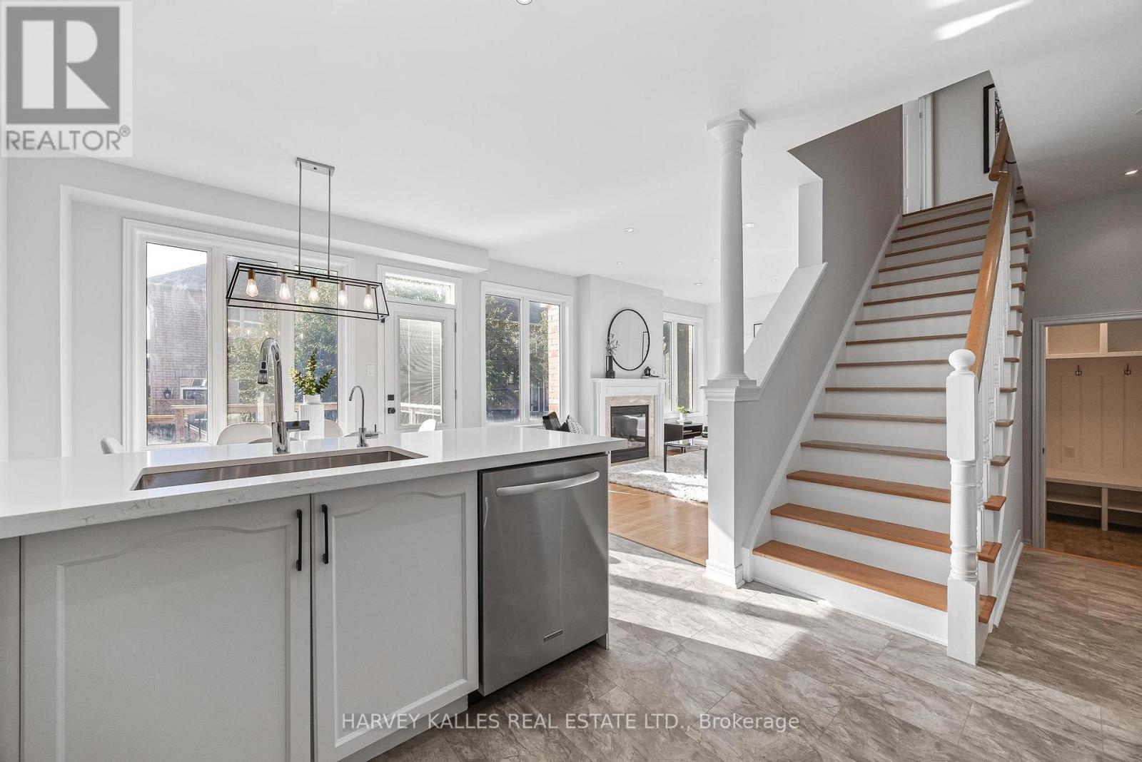 66 Horsedreamer Lane, Whitchurch-Stouffville, Ontario L4A 0K7 - Photo 21 - N13820820