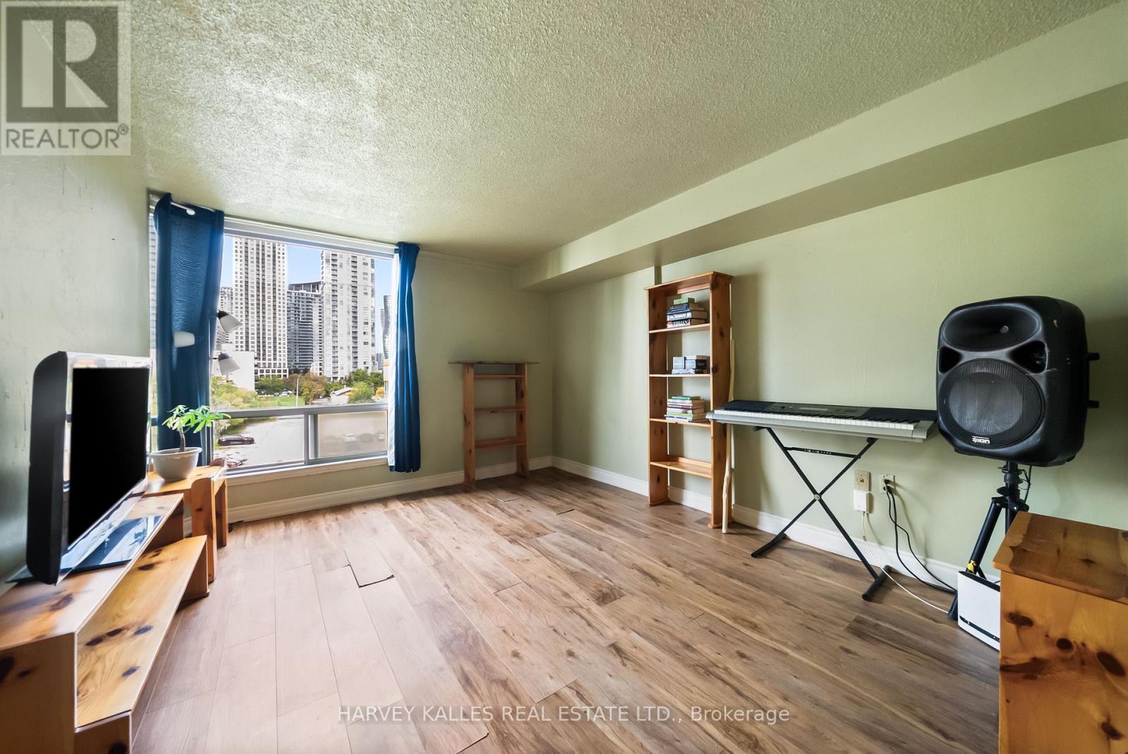 505 - 25 Fairview Road, Mississauga, Ontario L5B 3Y8 - Photo 10 - W13821166