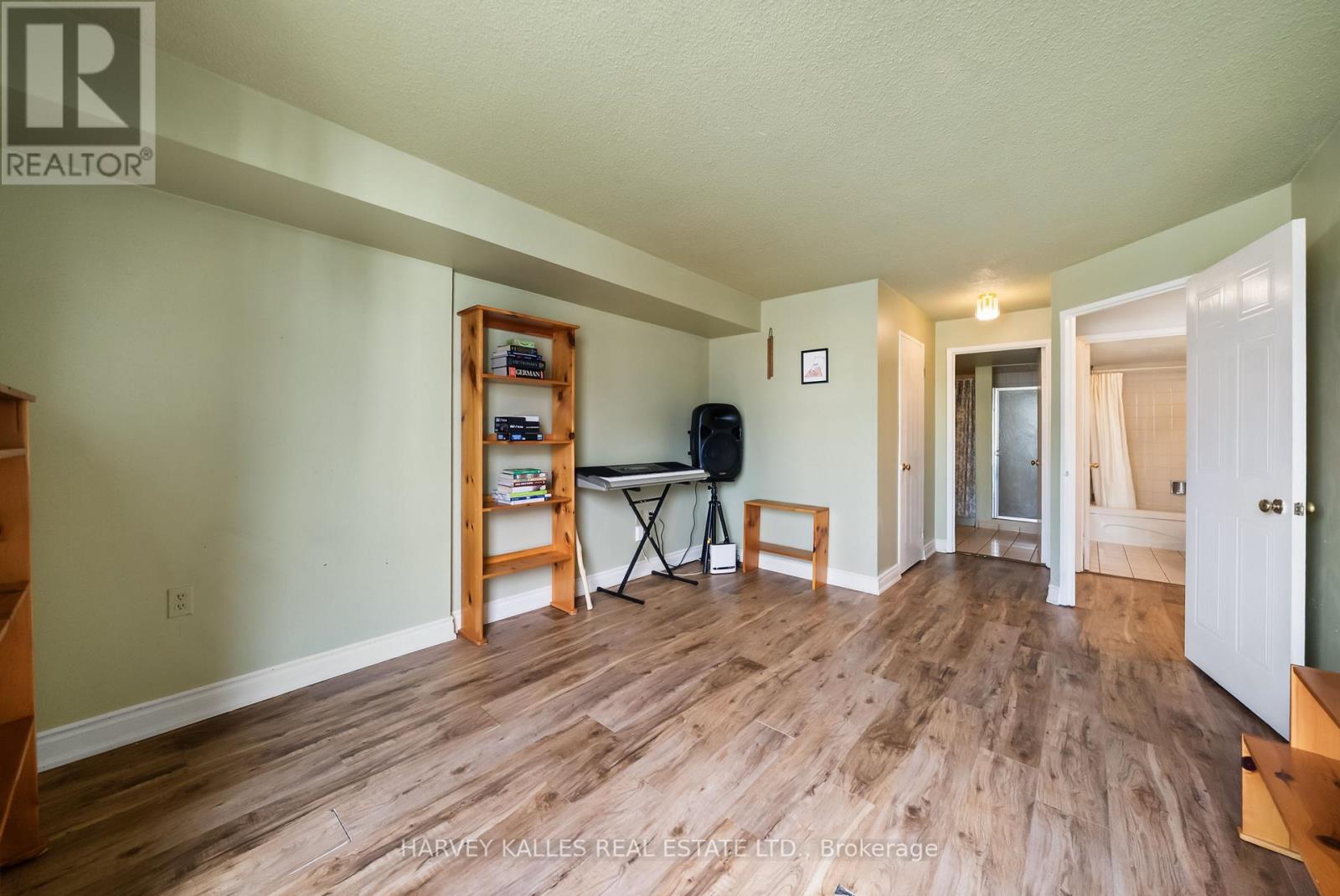 505 - 25 Fairview Road, Mississauga, Ontario L5B 3Y8 - Photo 11 - W13821166