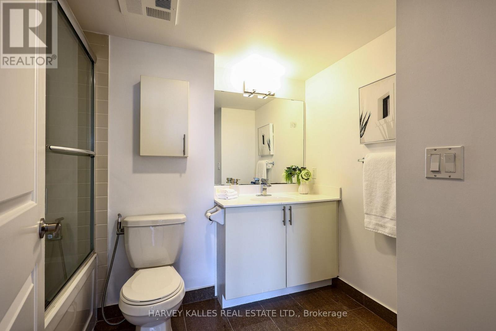 317 - 75 Norman Bethune Avenue, Richmond Hill, Ontario L4B 0B6 - Photo 35 - N13823936