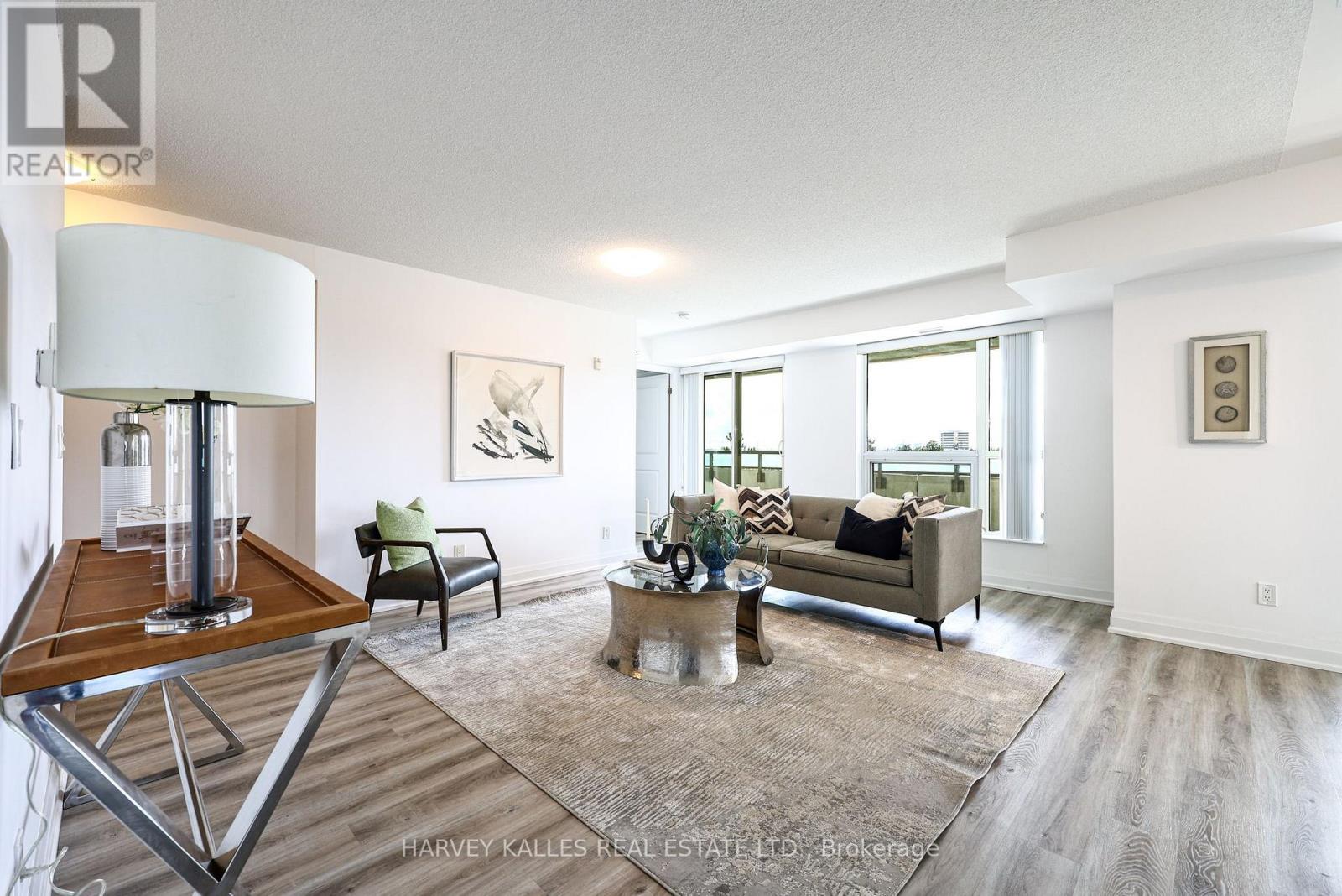 317 - 75 Norman Bethune Avenue, Richmond Hill, Ontario L4B 0B6 - Photo 5 - N13823936