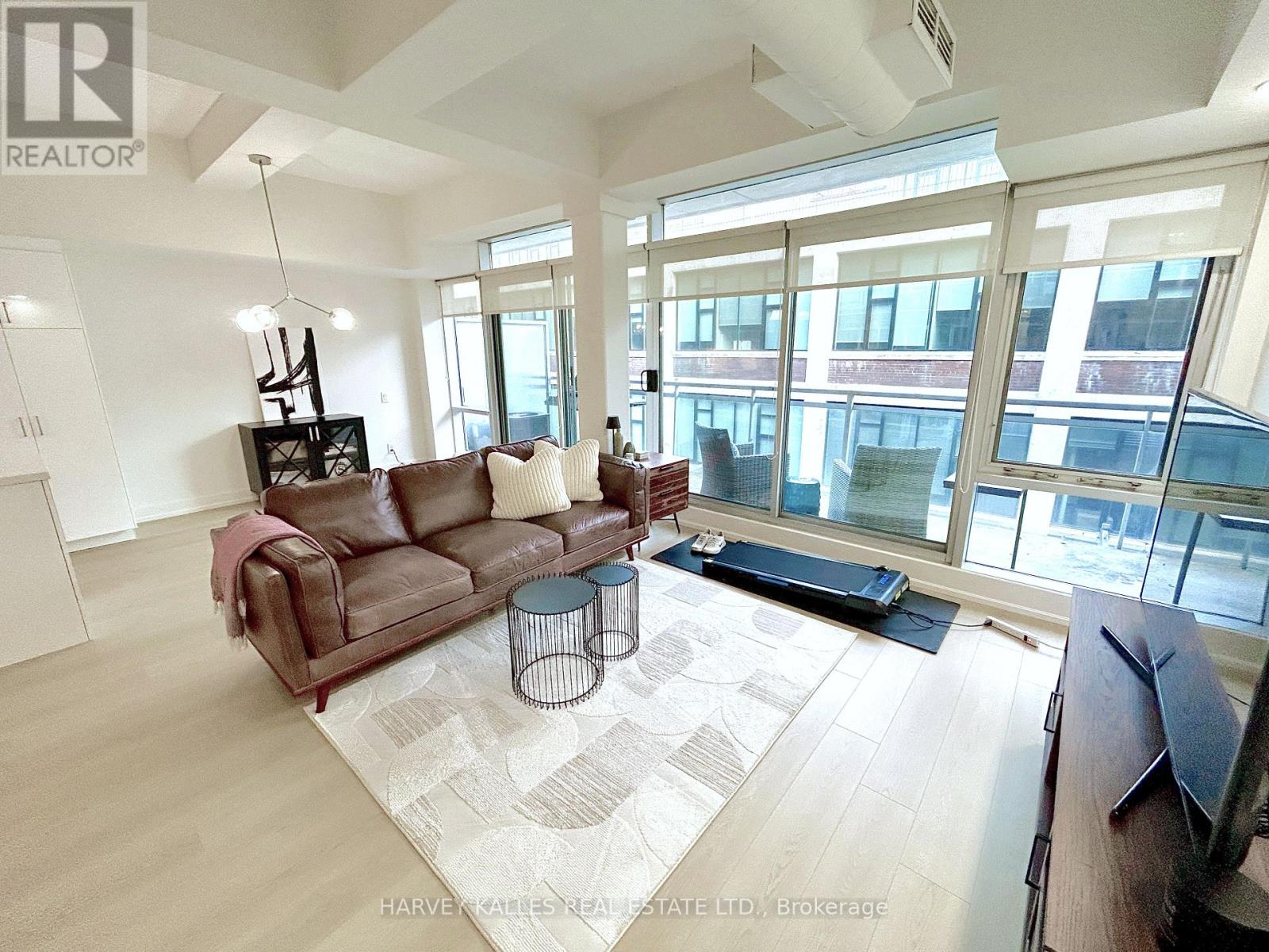 610 - 233 Carlaw Avenue, Toronto, Ontario M4M 3N6 - Photo 5 - E13824154