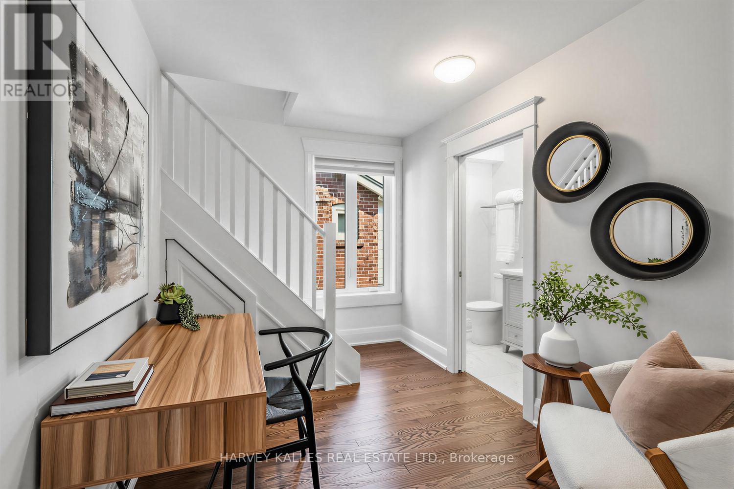 61 Appleton Avenue, Toronto, Ontario M6E 3A4 - Photo 17 - C13824332
